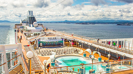 Kreuzfahrt_Urlaub_buchen_Meer_Reisebuero_Strand